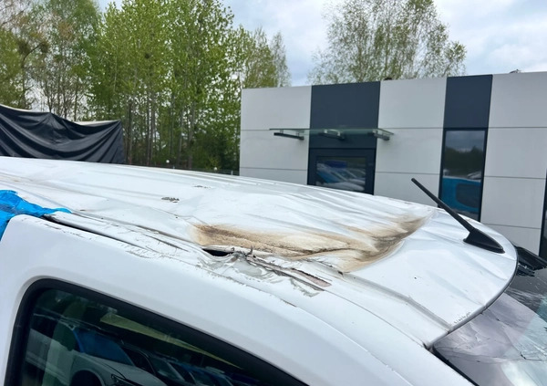 Citroen Berlingo cena 31900 przebieg: 139277, rok produkcji 2019 z Nowogard małe 137